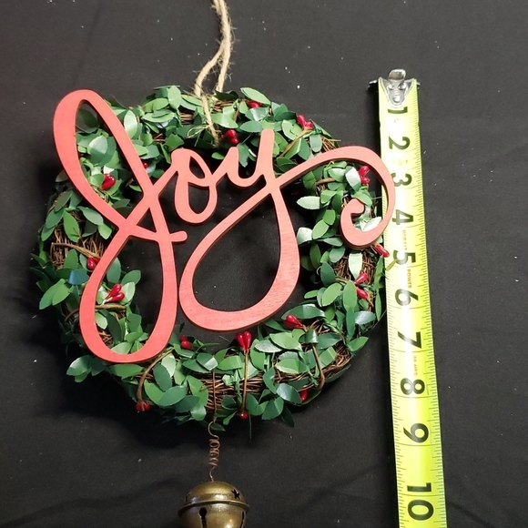 NWOT- Boxwood Wreath with Joy, 8" - Picture 6 of 6
